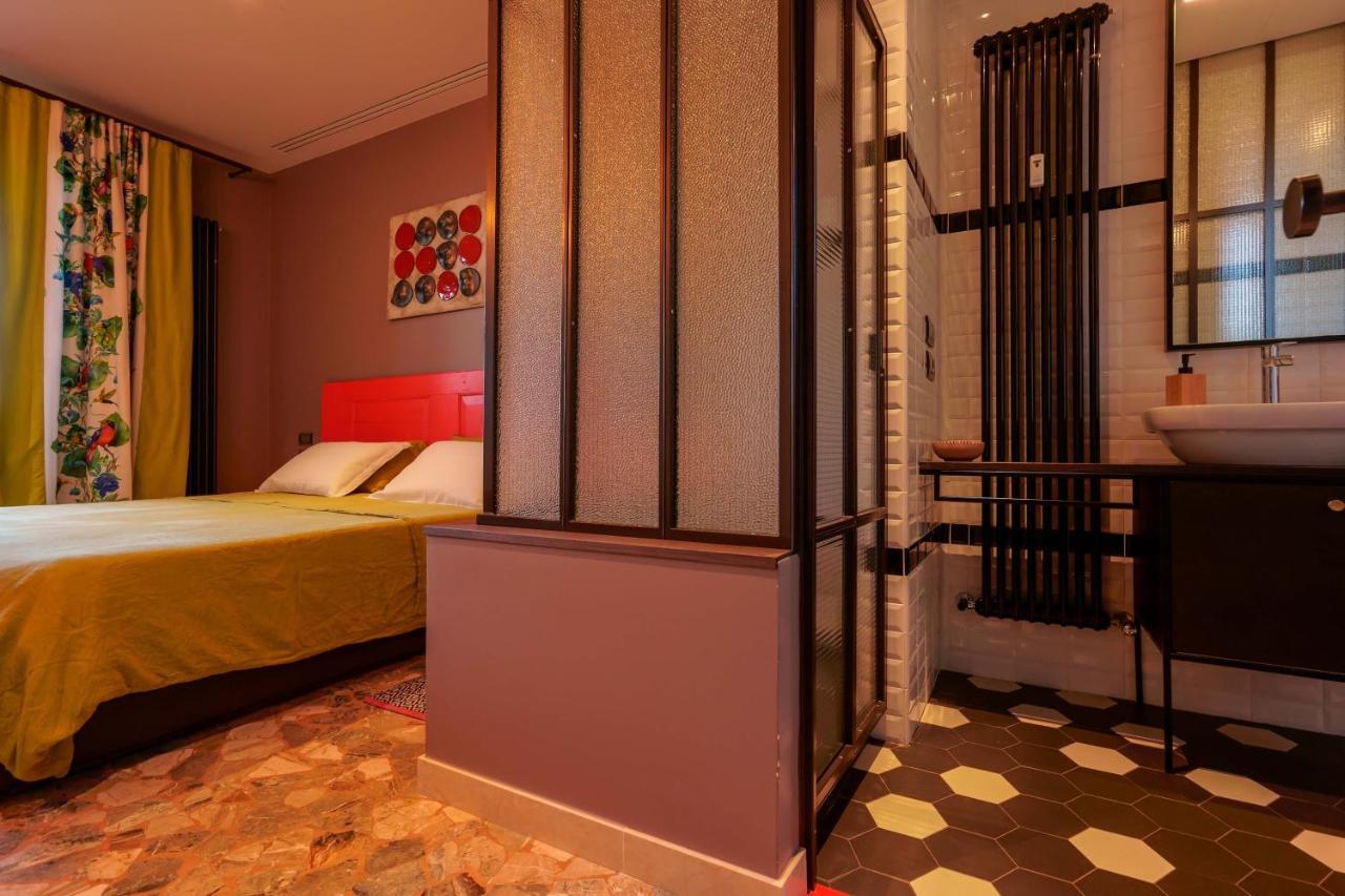 بولونيا Skyline 1/7 B&B الغرفة الصورة